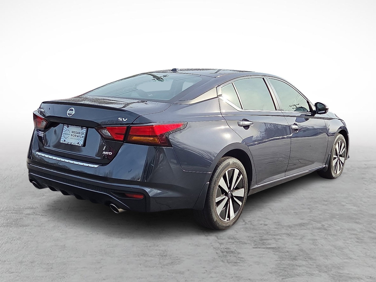 Used 2022 Nissan Altima 2.5 SV w/ SV Premium Package image 6