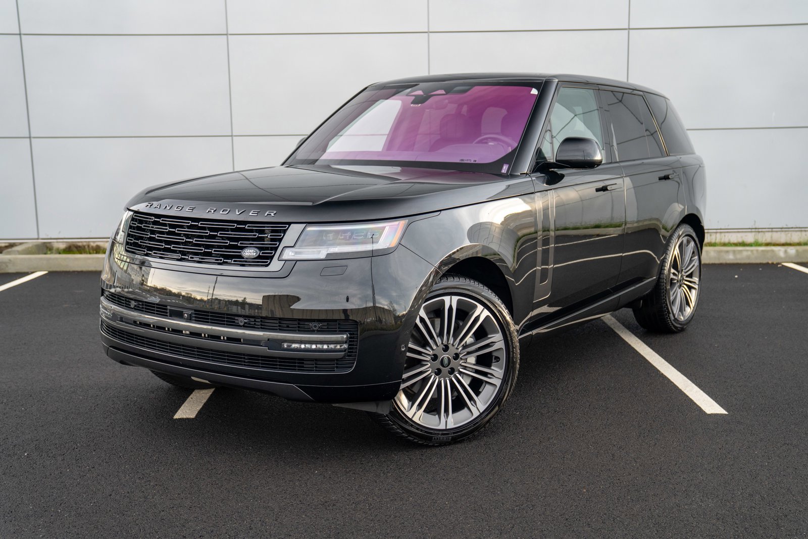 Used 2023 Land Rover Range Rover SE