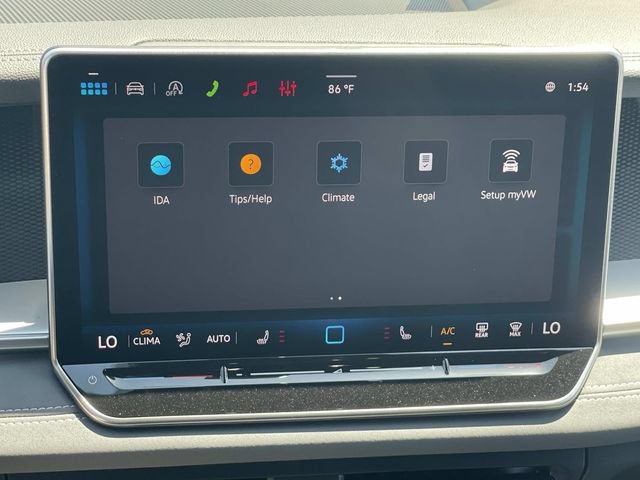 New 2026 Volkswagen Tiguan SE R-Line FWD image 13