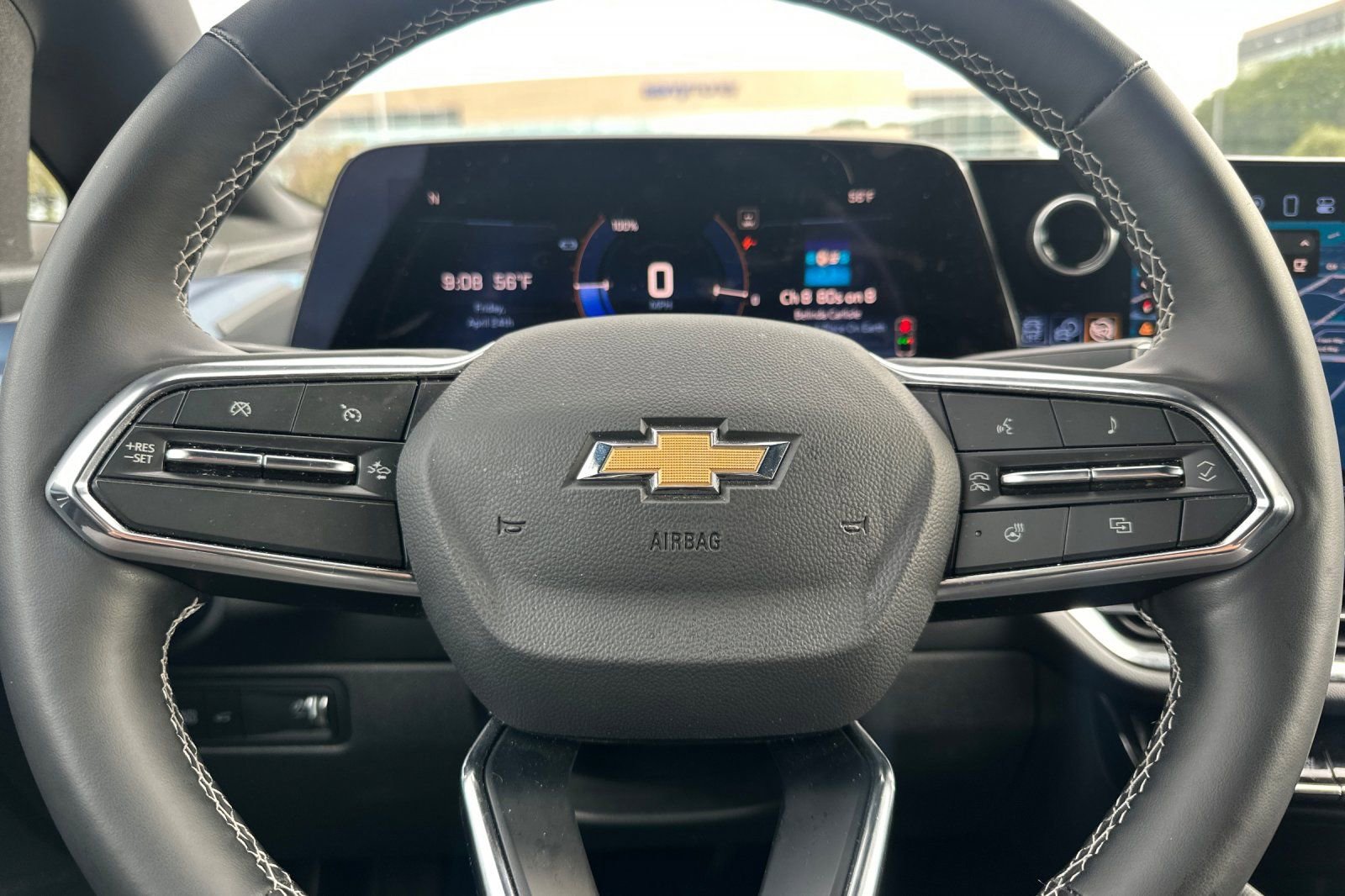 Used 2025 Chevrolet Equinox EV LT w/ Convenience Package FWD image 32