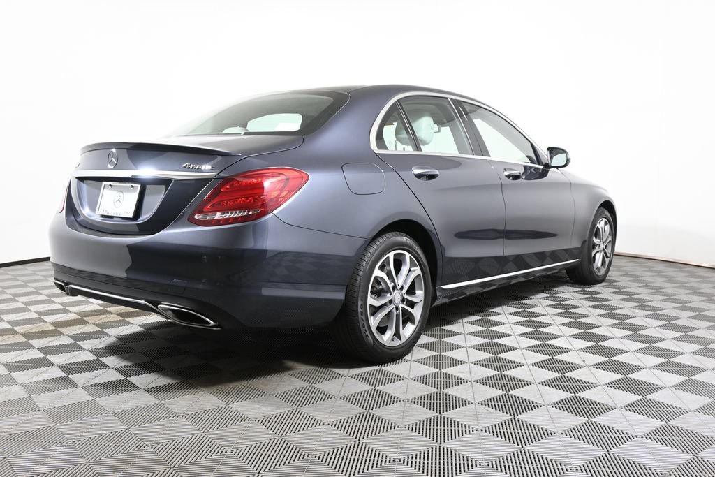Used 2016 Mercedes-Benz C 300 4MATIC Sedan image 7