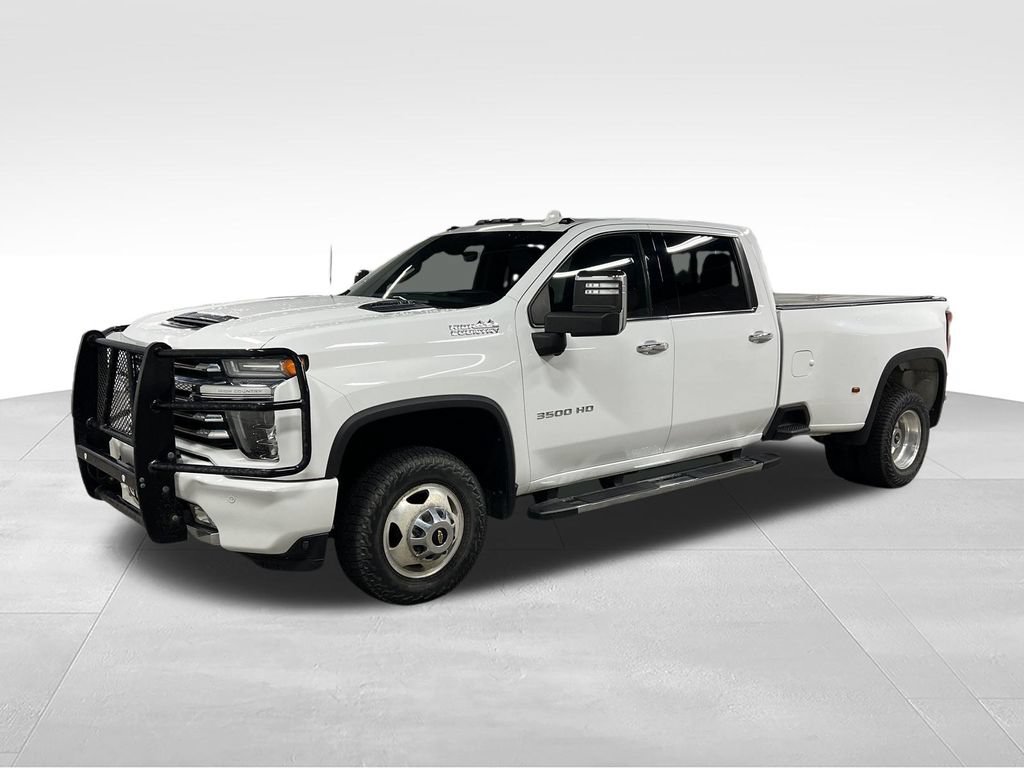Used 2020 Chevrolet Silverado 3500 High Country w/ Technology Package AWD/4WD image 4