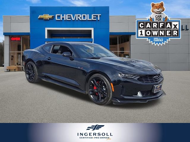 Used 2022 Chevrolet Camaro LT image 1