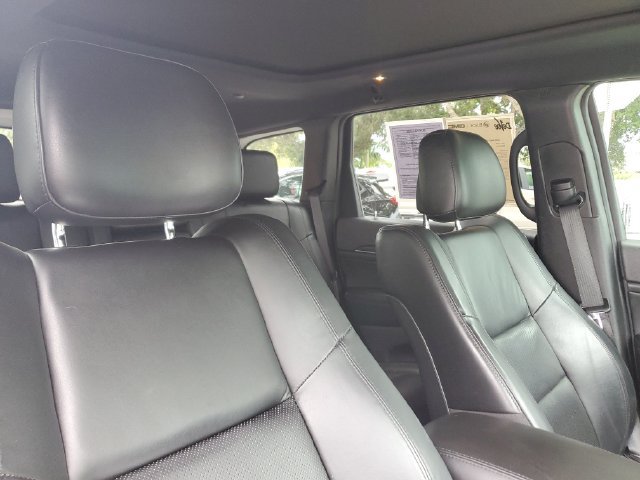 Used 2020 Jeep Grand Cherokee Limited w/ Luxury Group II RWD image 24