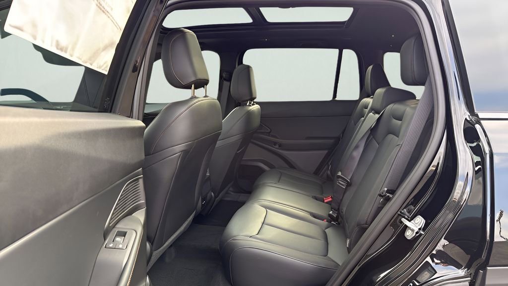 New 2026 Jeep Cherokee Limited image 27