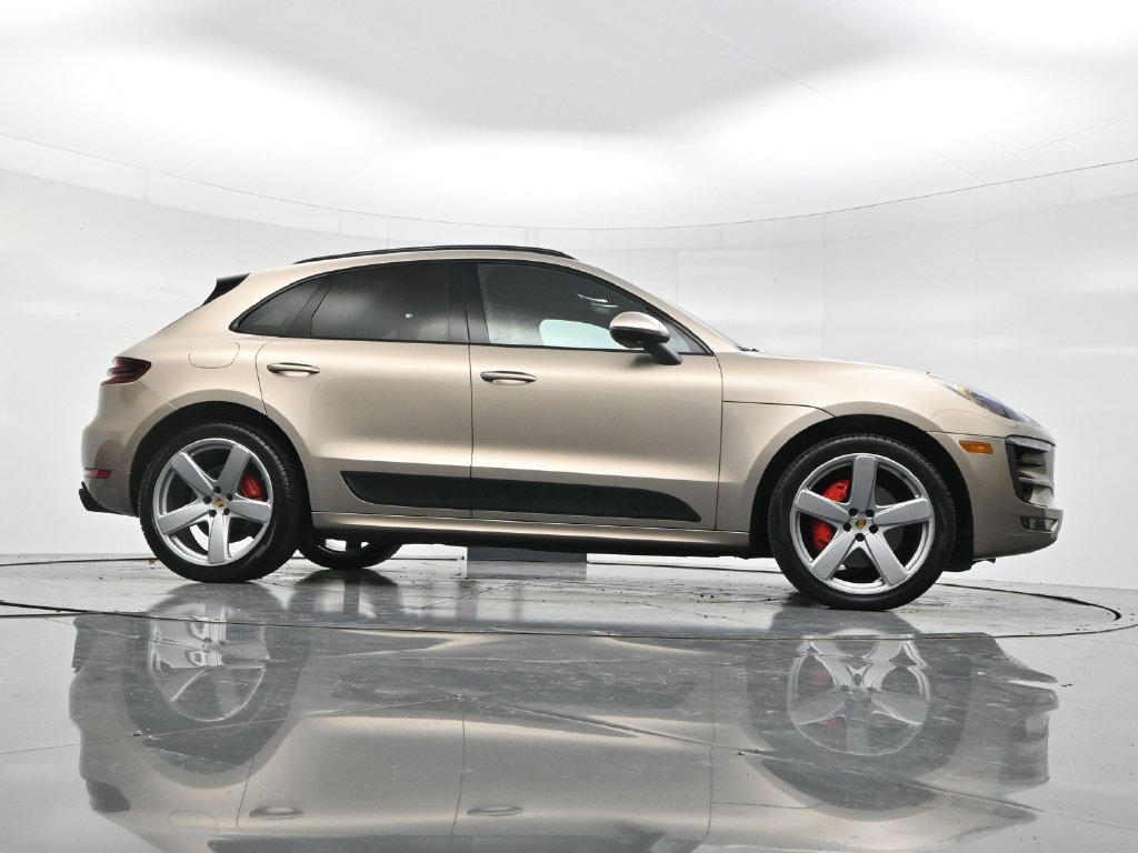 Used 2017 Porsche Macan GTS AWD/4WD image 49