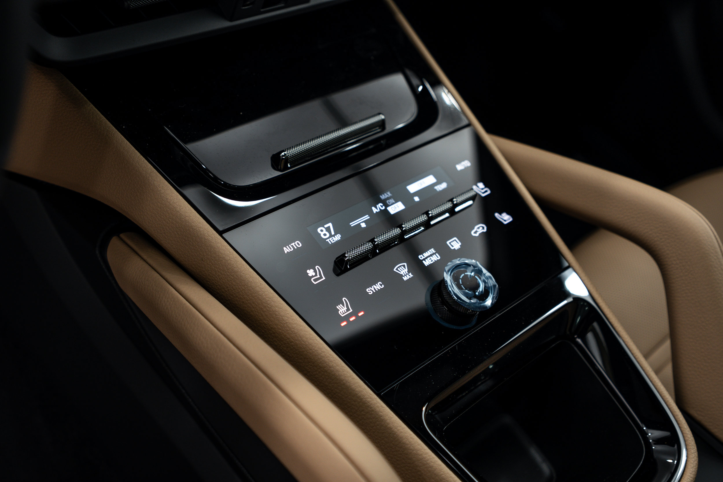 New 2026 Porsche Cayenne Coupe AWD/4WD image 16