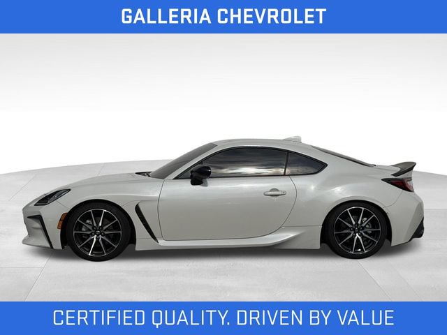 Used 2025 Toyota GR86 w/ ALL Weather Mat Package (TMS) RWD image 4