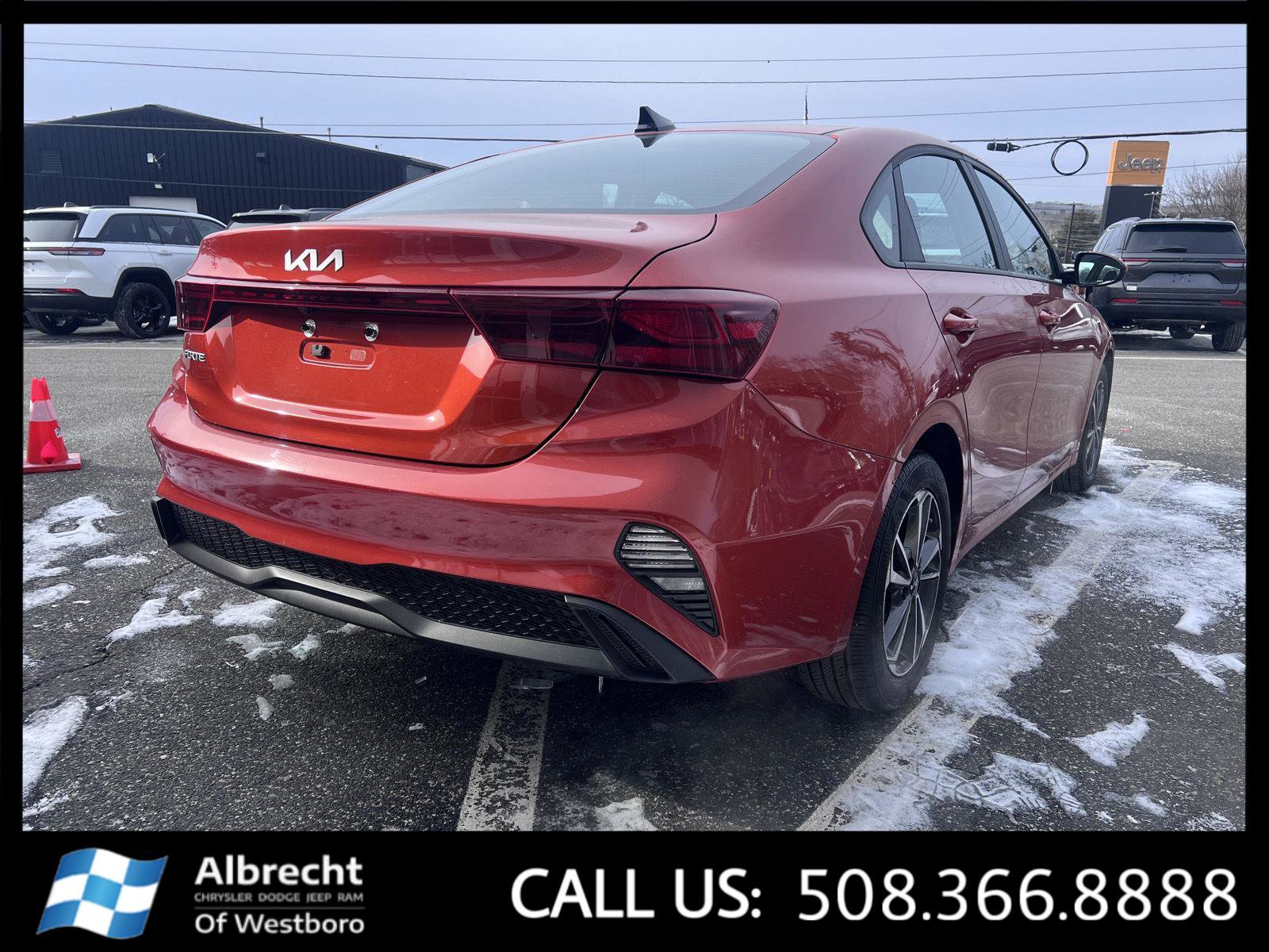 Used 2023 Kia Forte LXS image 5