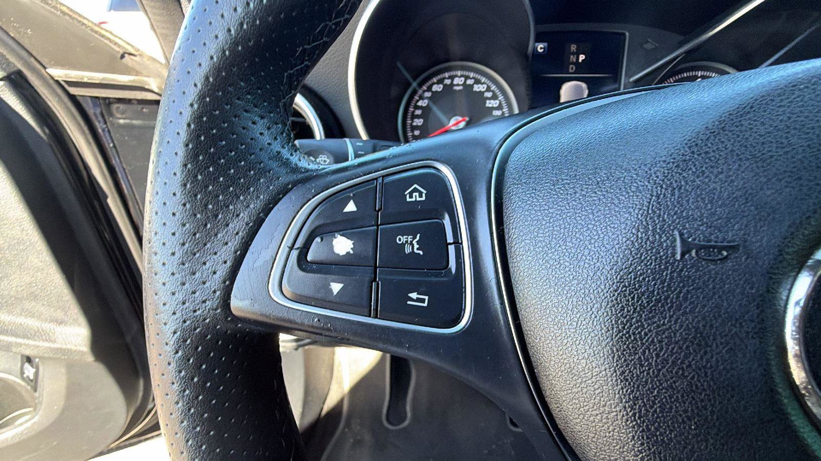 Used 2018 Mercedes-Benz C 300 Sedan image 24