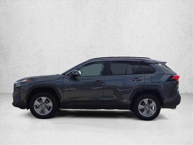 Used 2025 Toyota RAV4 XLE AWD/4WD image 9