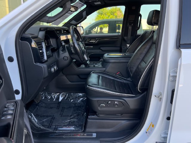 Used 2022 GMC Sierra 1500 AT4X AWD/4WD image 25