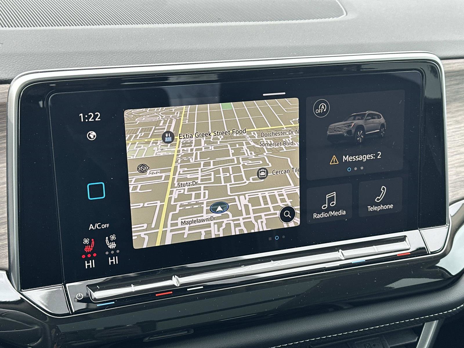 Used 2025 Volkswagen Atlas SEL image 31