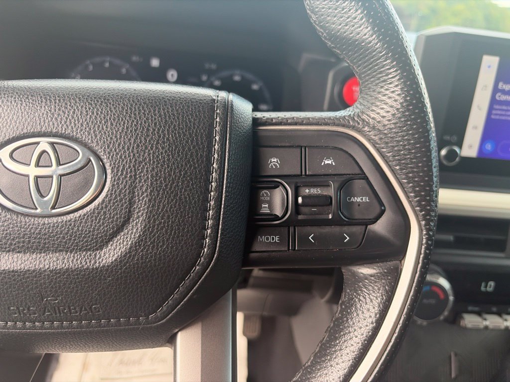 Used 2024 Toyota Tacoma TRD Off-Road AWD/4WD image 20