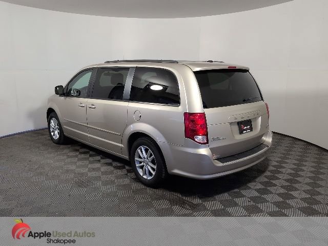 Used 2016 Dodge Grand Caravan SXT FWD image 4