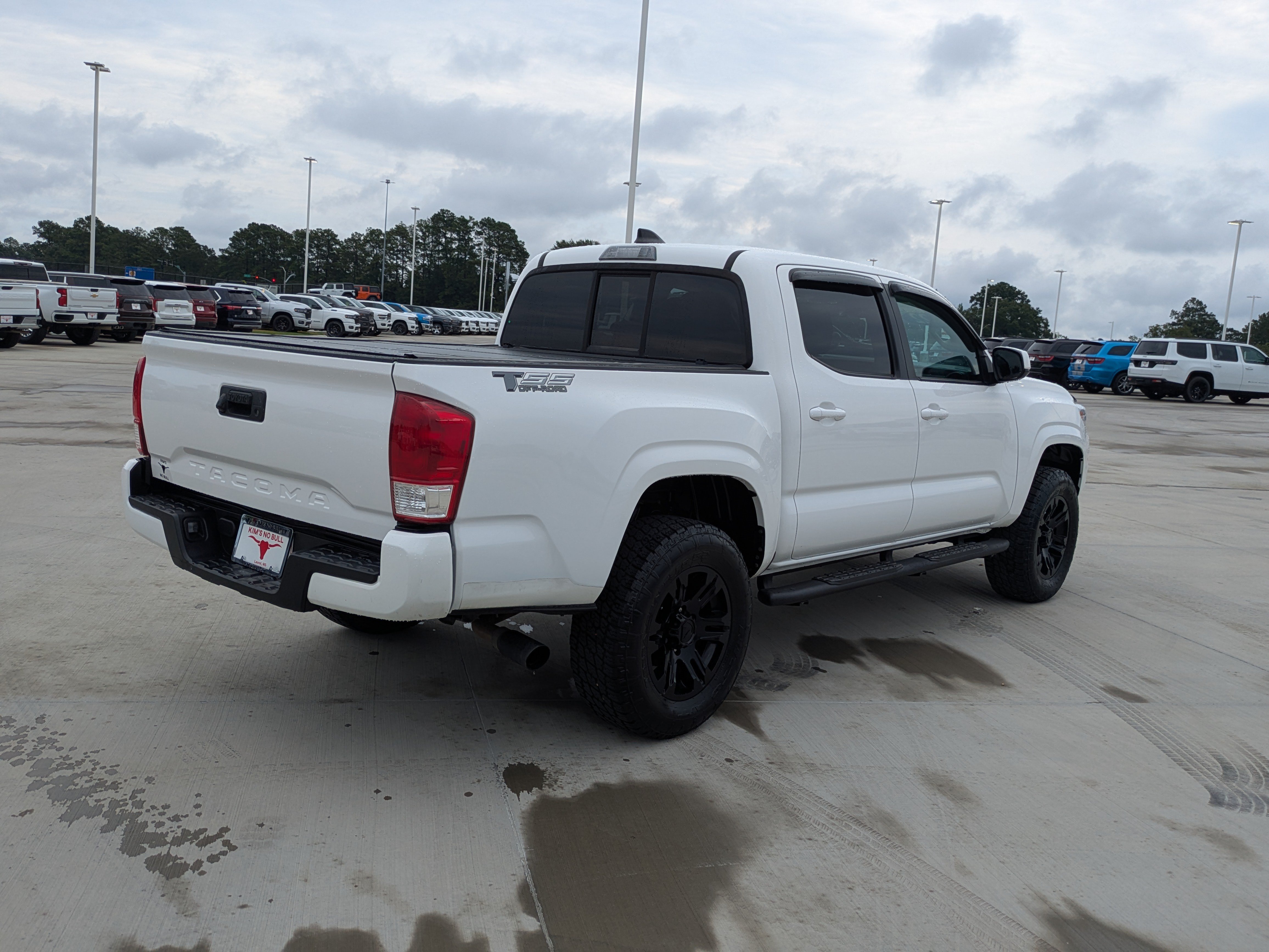 Certified 2022 Toyota Tacoma SR w/ SR Convenience Package RWD image 6