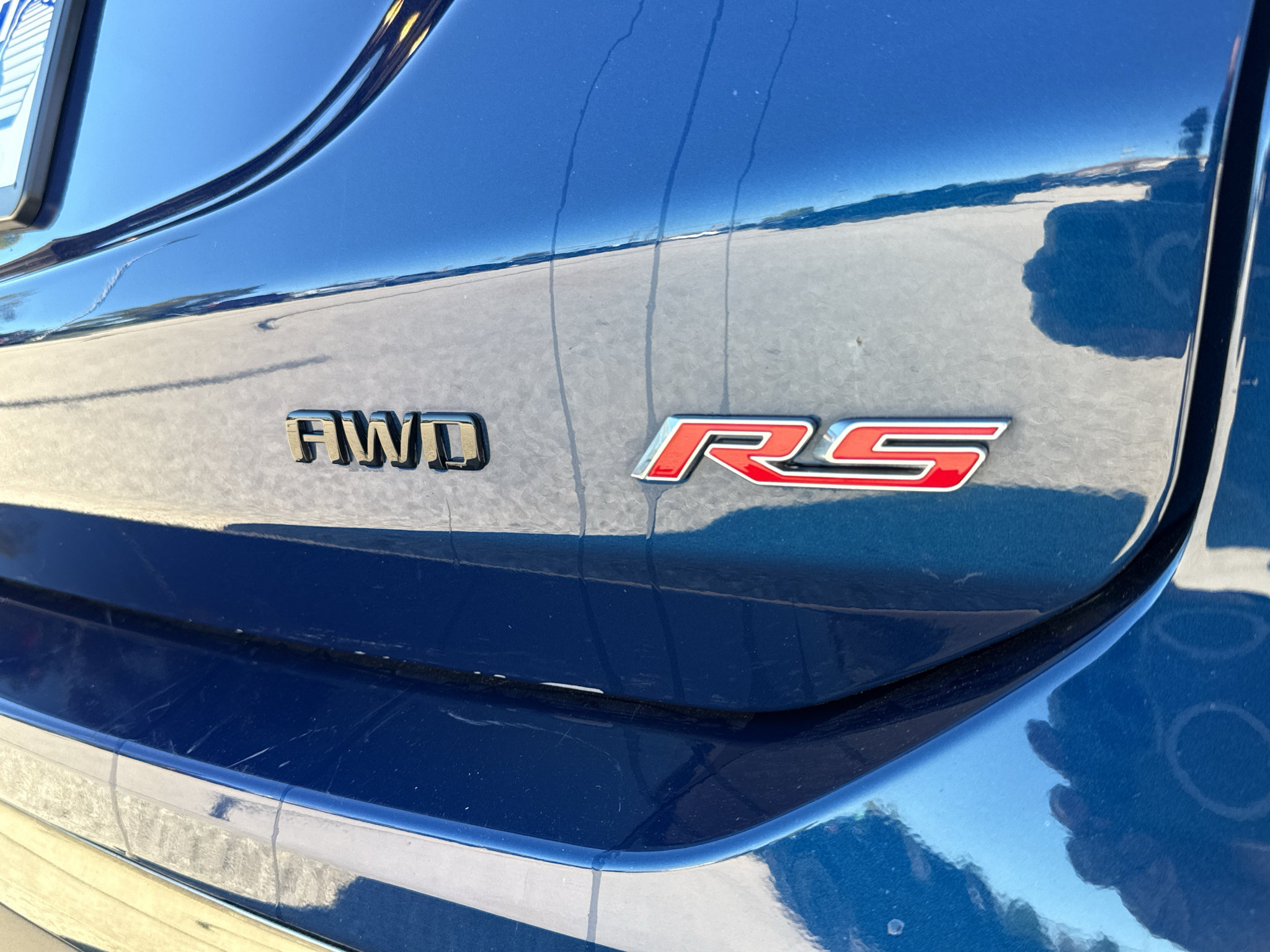 Used 2023 Chevrolet Equinox RS AWD/4WD image 5