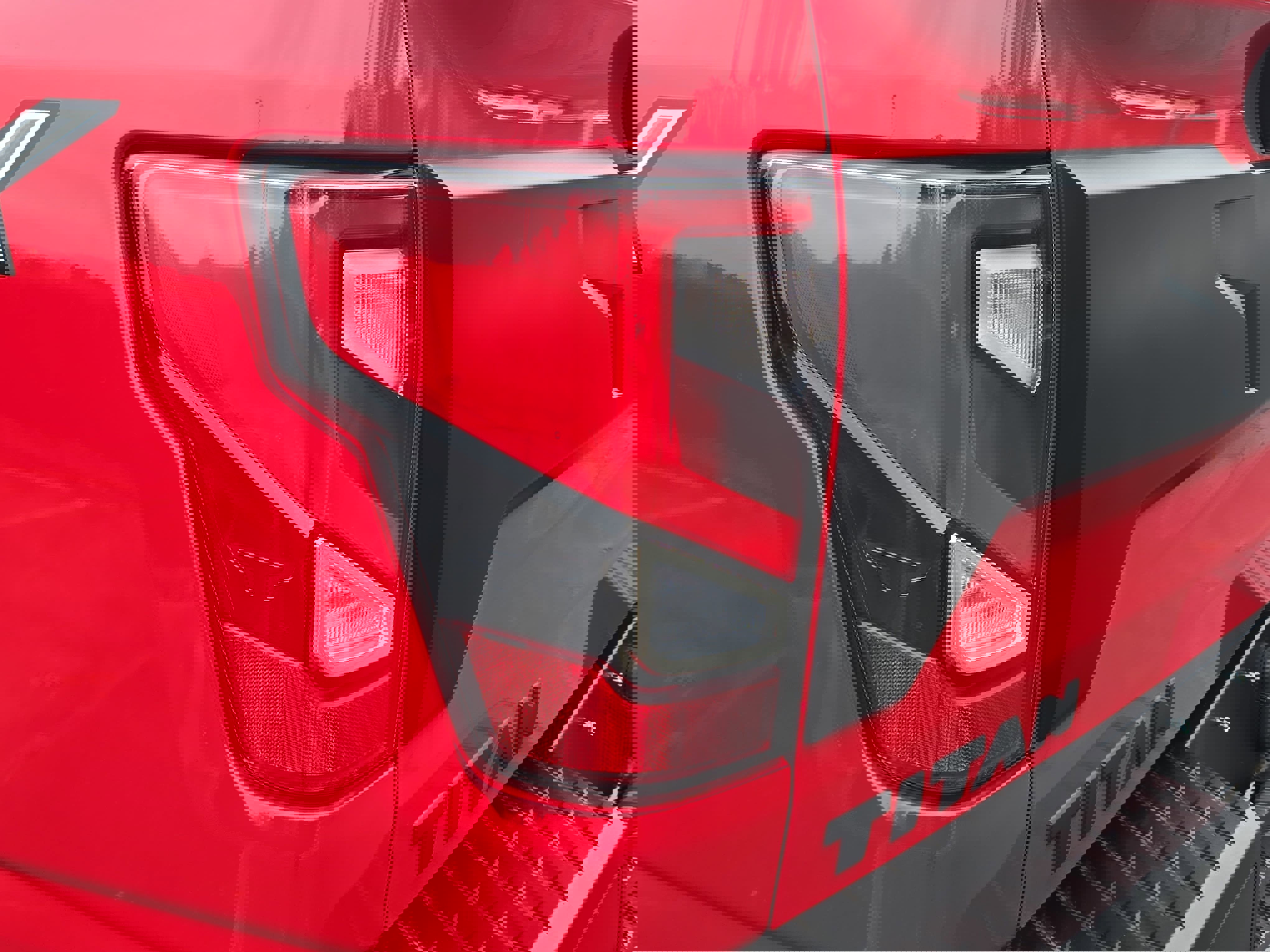 Certified 2024 Nissan Titan PRO-4X w/ Pro-4x Convenience Package image 34