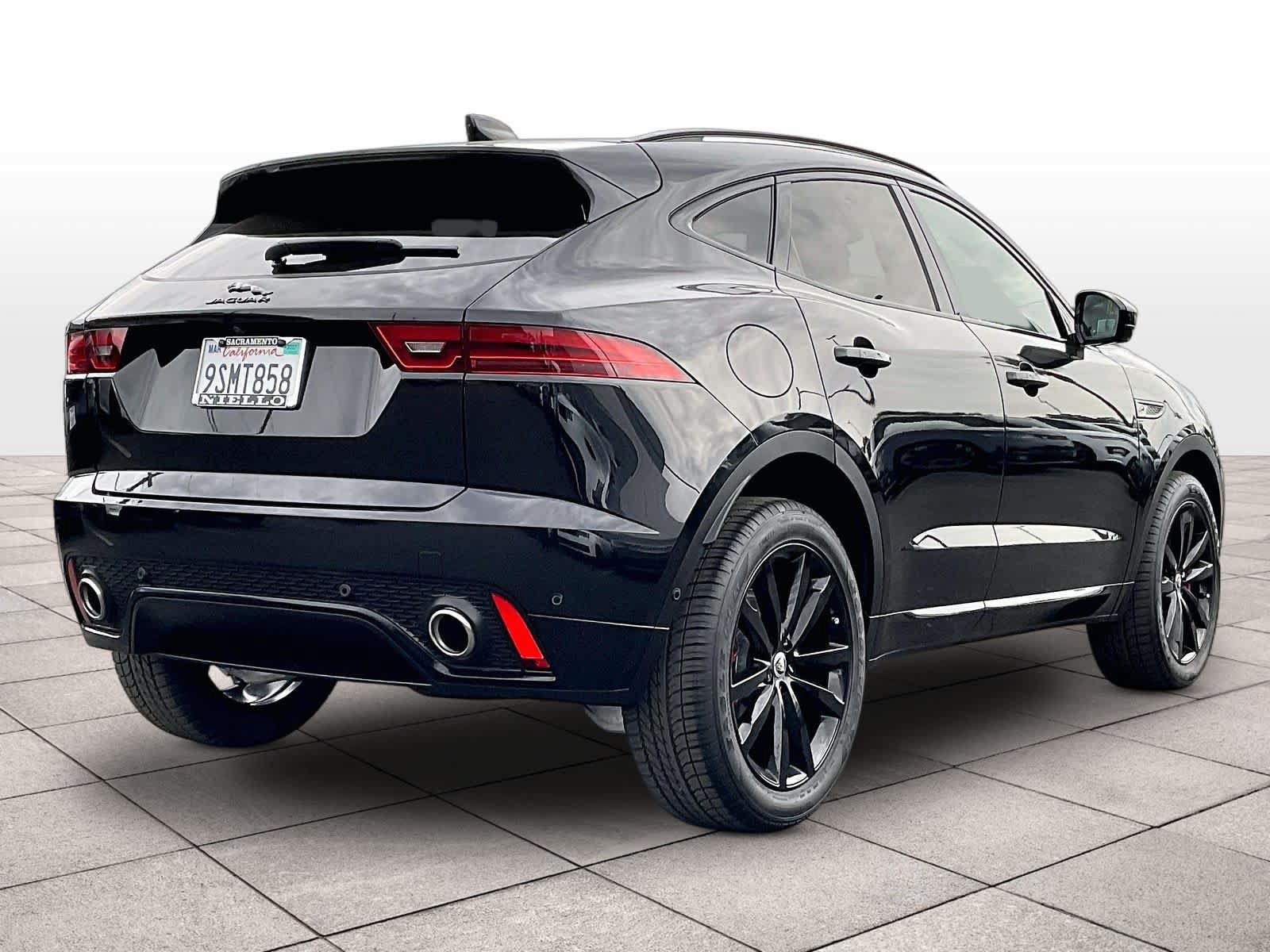 Used 2024 Jaguar E-PACE R-Dynamic SE AWD/4WD image 16