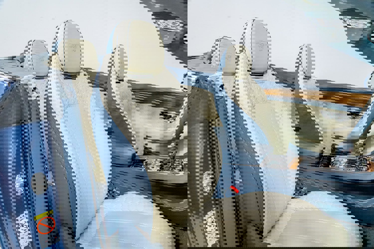 Used 2021 Bentley Continental GT image 35