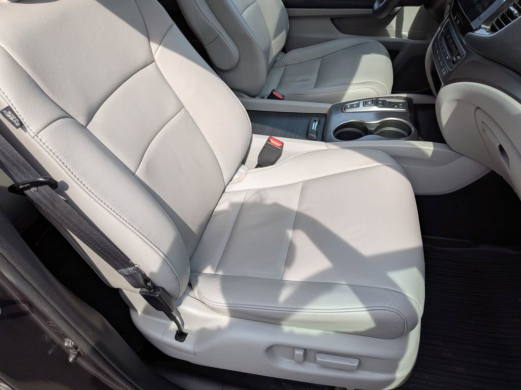 Used 2022 Honda Pilot EX-L image 31