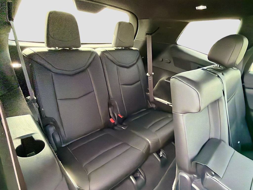 Used 2024 Cadillac XT6 Luxury FWD image 28