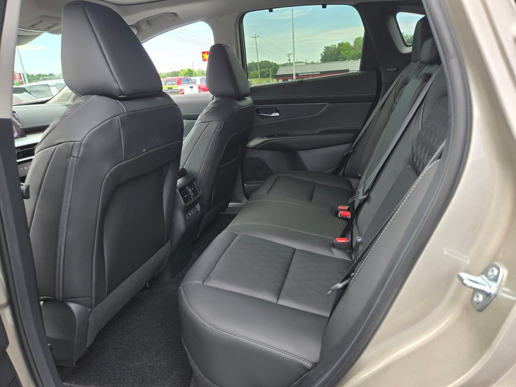 New 2026 Nissan Murano Platinum w/ Technology Package AWD/4WD image 6