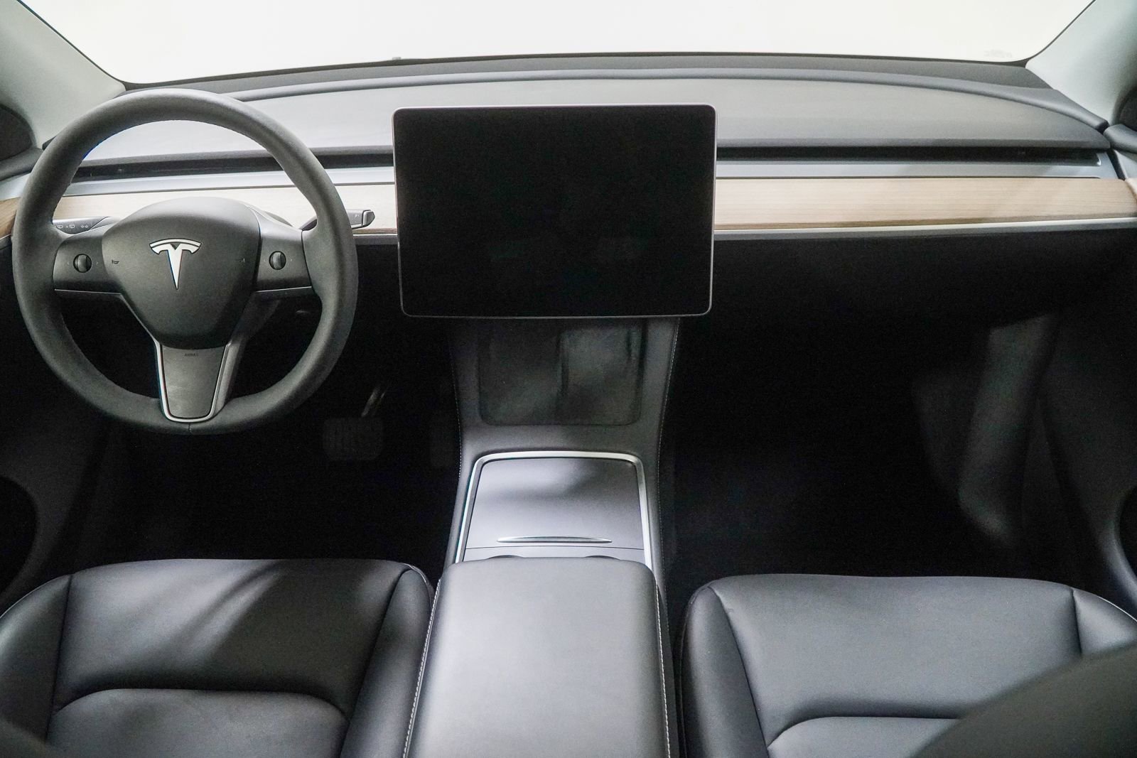 Used 2024 Tesla Model Y Long Range AWD/4WD image 28