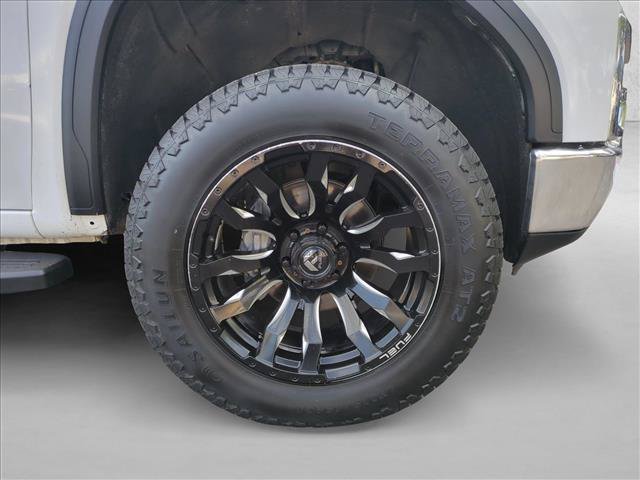 Used 2019 GMC Sierra 1500 SLT AWD/4WD image 16