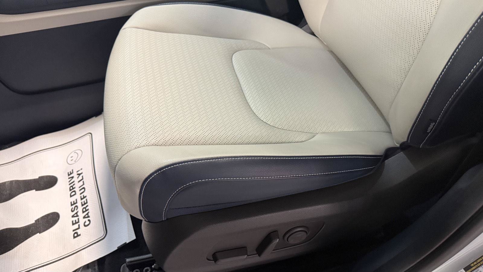 Used 2026 Kia Carnival SX Prestige FWD image 36