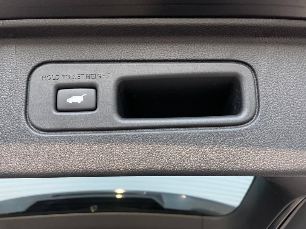 Certified 2025 Honda Pilot Touring image 43
