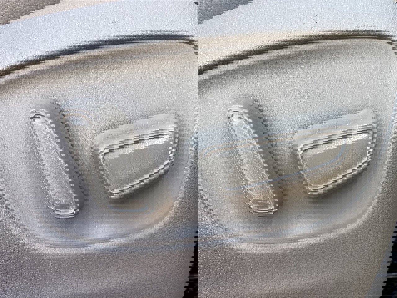 Used 2024 Toyota Highlander Platinum image 26