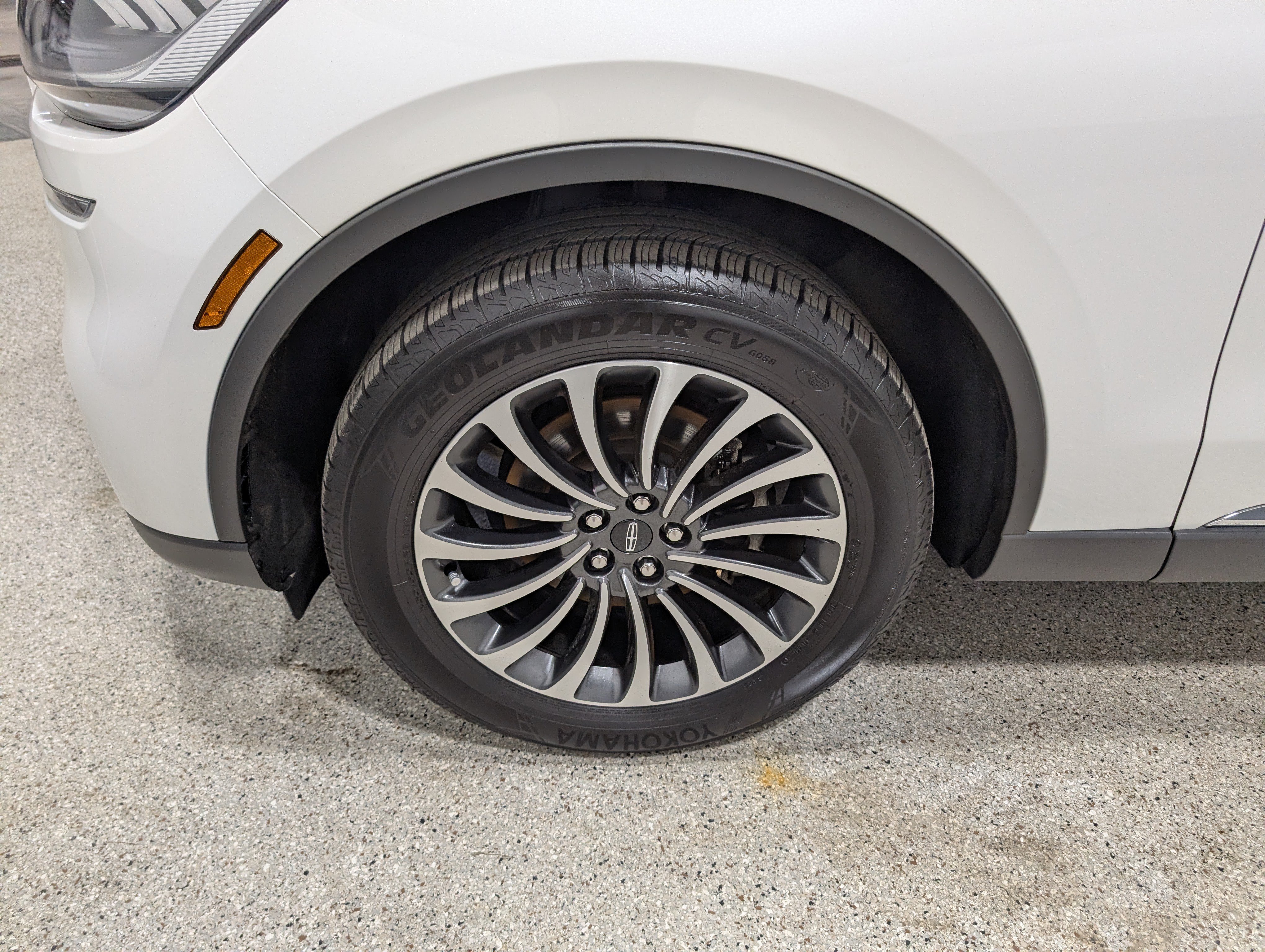 Used 2022 Lincoln Aviator Reserve w/ Elements Package Plus AWD/4WD image 9
