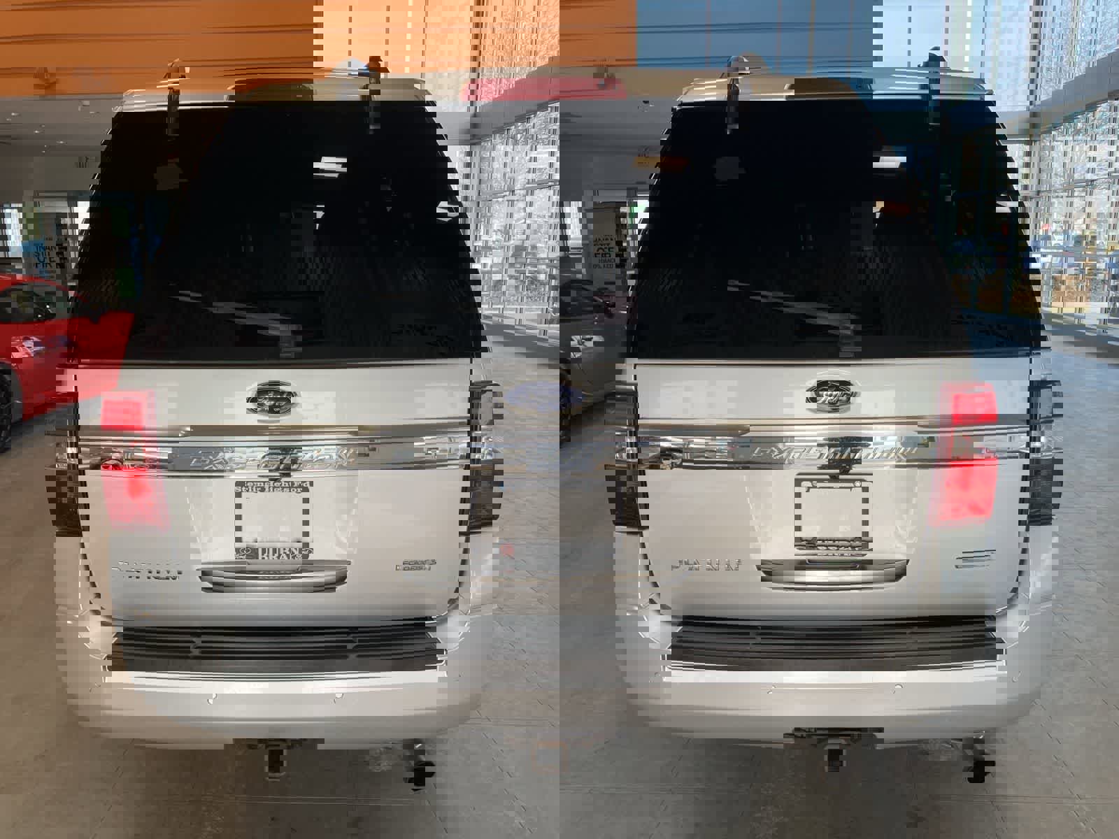 Used 2017 Ford Expedition EL Platinum image 6