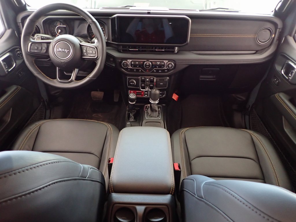 New 2025 Jeep Wrangler Unlimited Rubicon 392 image 18