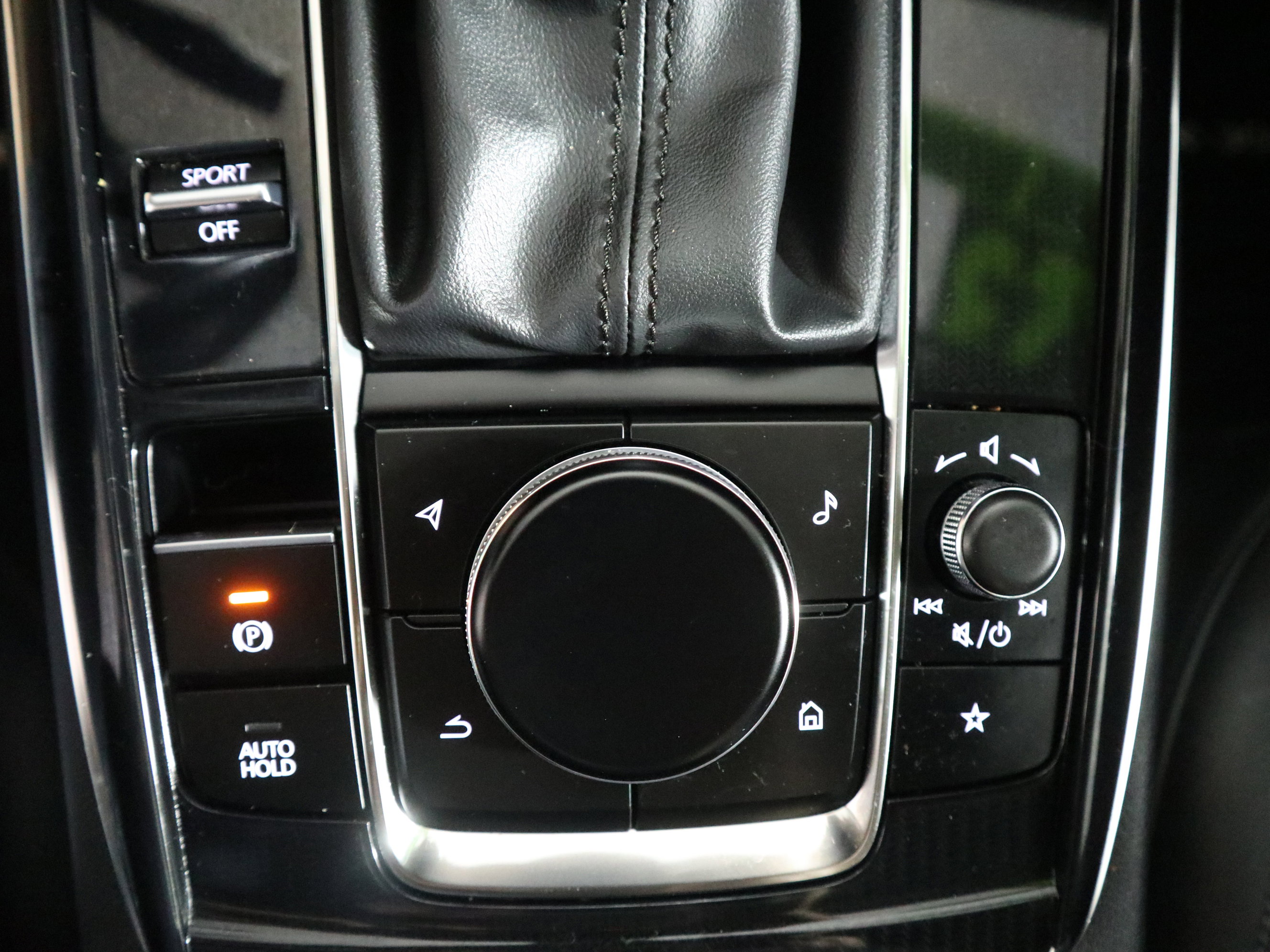 Certified 2023 MAZDA CX-30 AWD 2.5 S w/ Preferred Package image 31