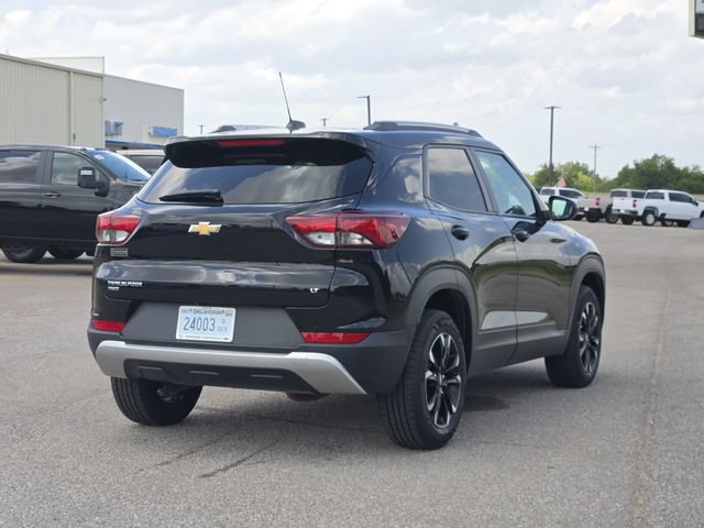 Used 2023 Chevrolet TrailBlazer LT AWD/4WD image 7