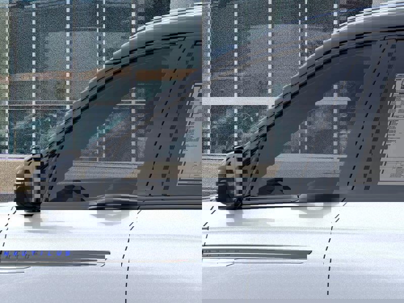 Used 2026 Lincoln Nautilus Reserve image 20