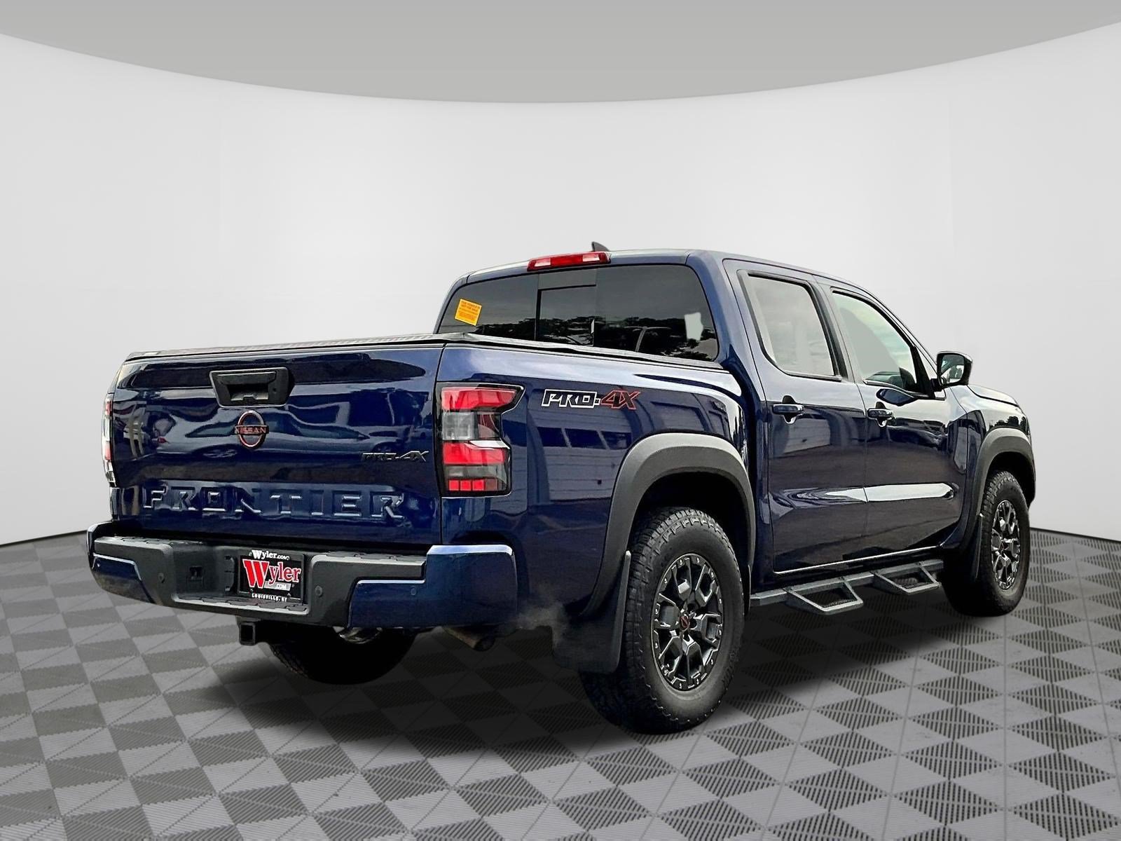 Certified 2023 Nissan Frontier PRO-4X w/ Pro-4X Premium Package AWD/4WD image 6