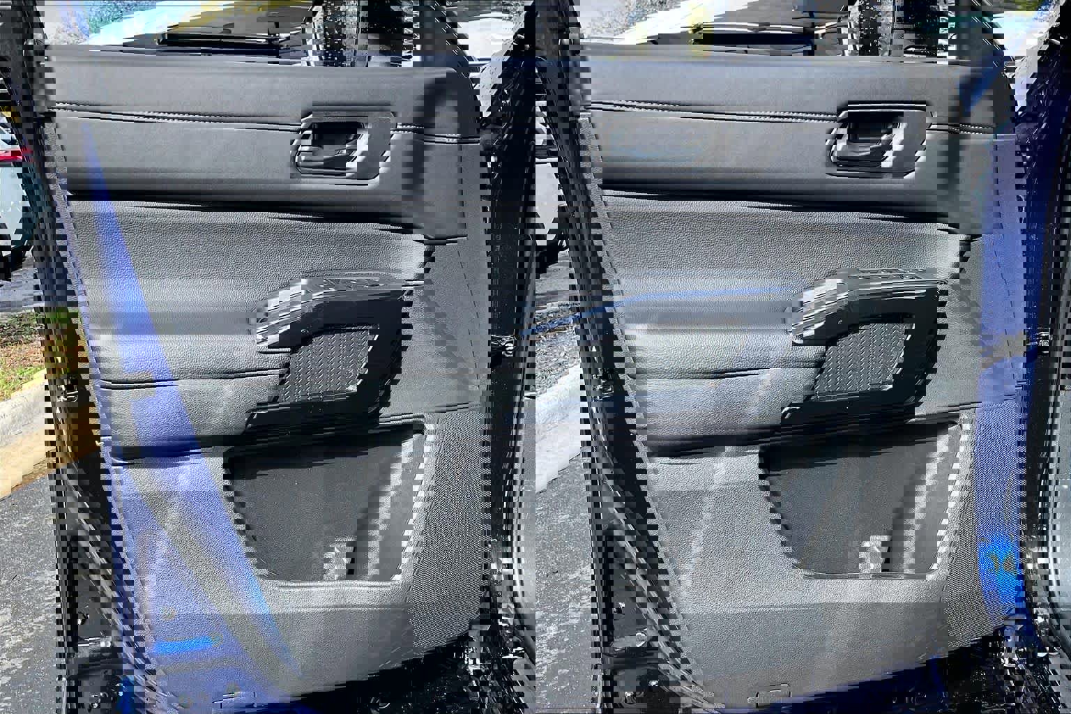 New 2026 Nissan Pathfinder SV image 10