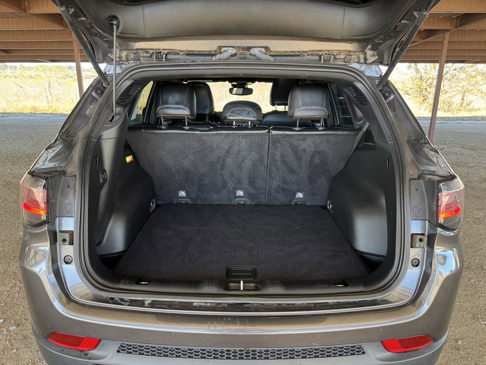 Used 2023 Jeep Compass Trailhawk w/ Trailhawk Elite Group image 32