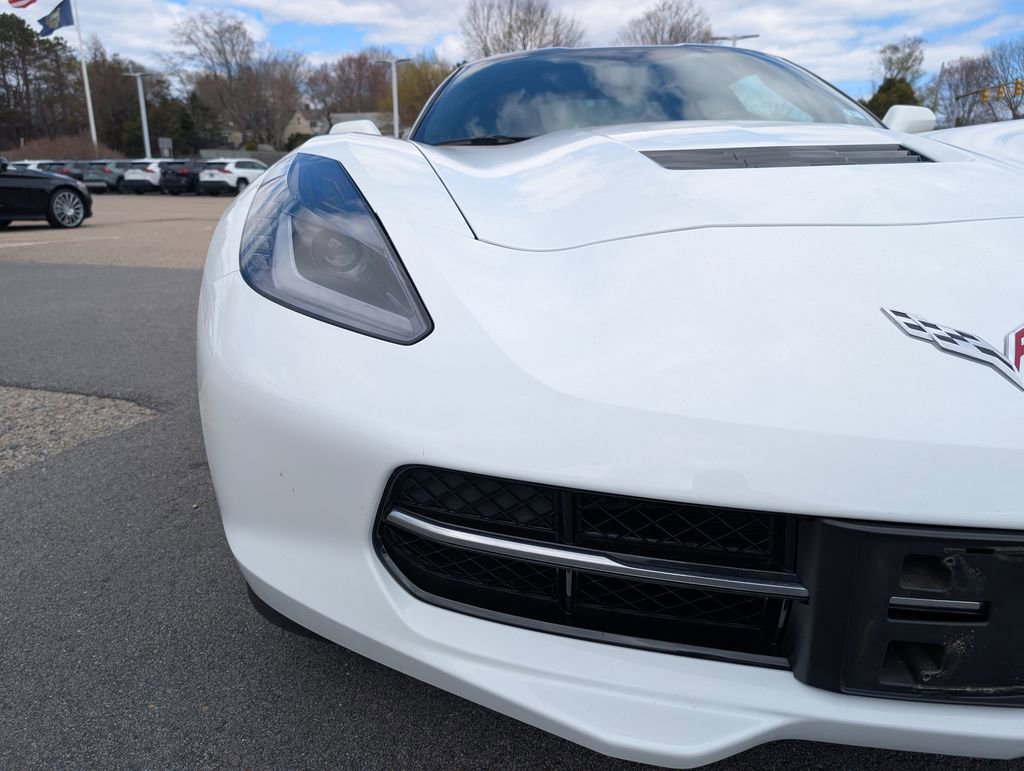 Used 2015 Chevrolet Corvette Stingray Coupe RWD image 9