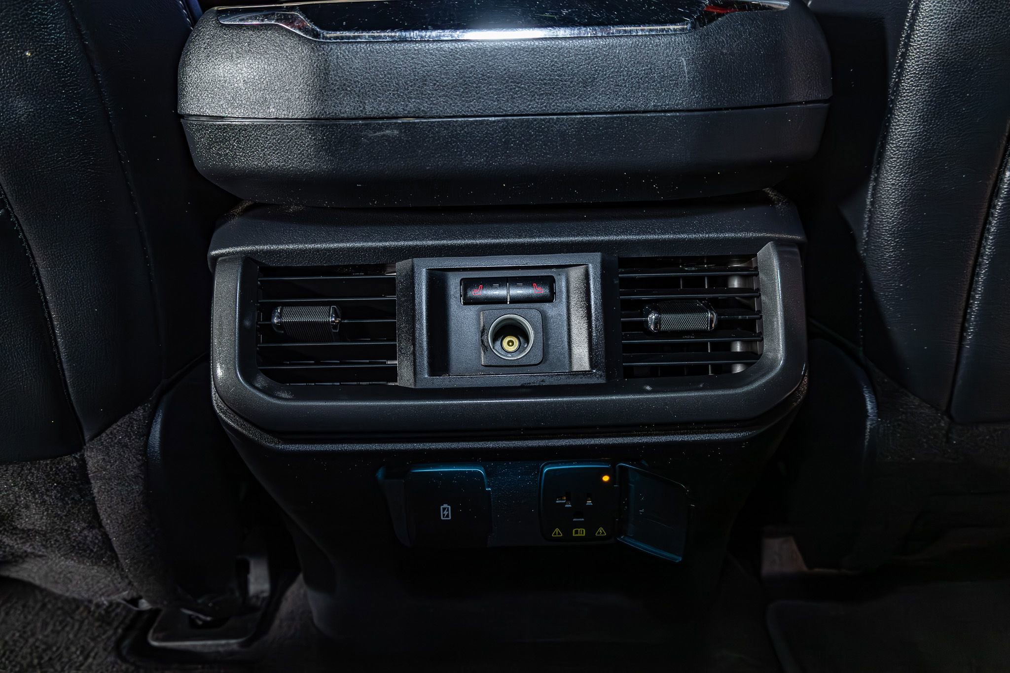Used 2024 Ford F150 Lariat w/ Equipment Group 502A High AWD/4WD image 27