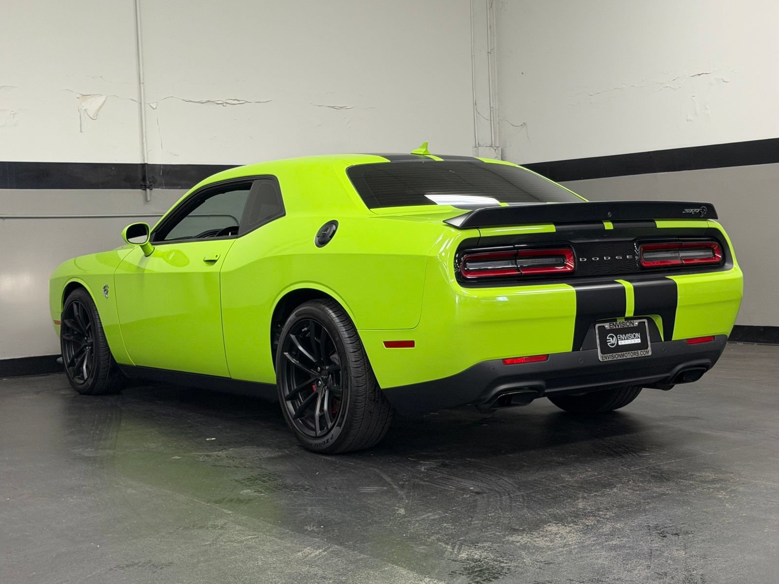 Used 2023 Dodge Challenger SRT Hellcat RWD image 9