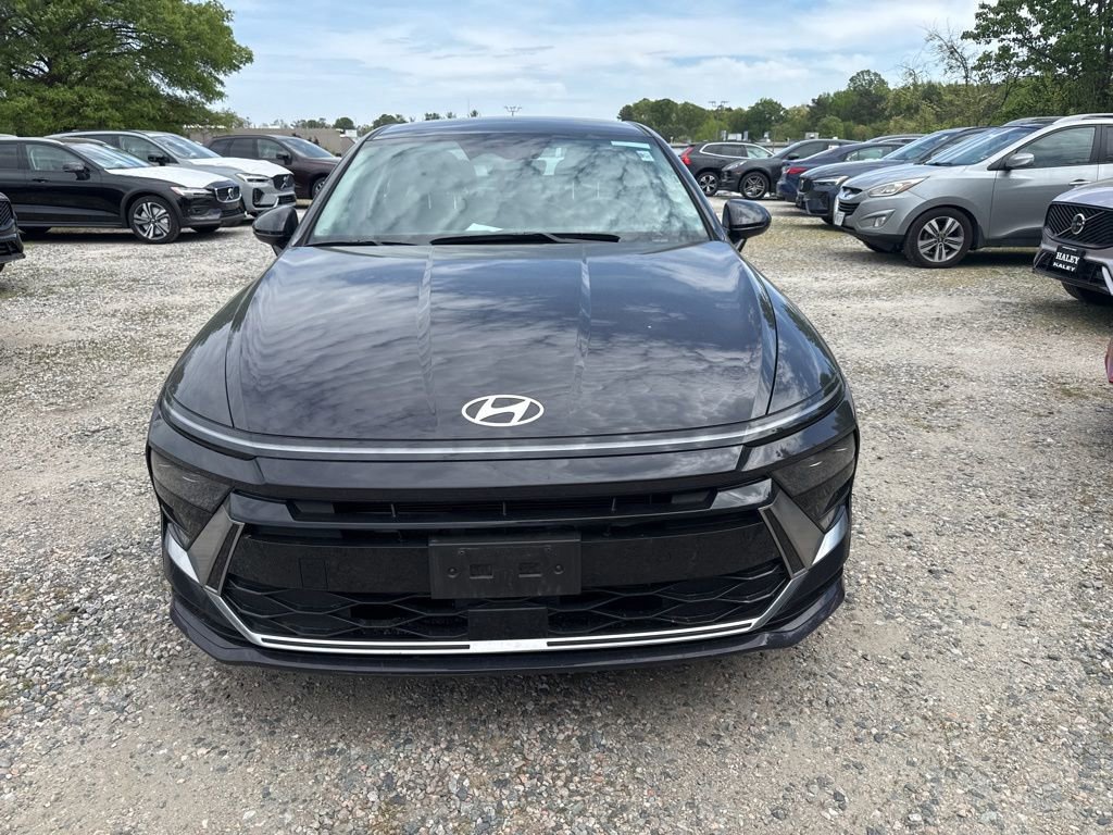 Used 2025 Hyundai Sonata SEL image 2