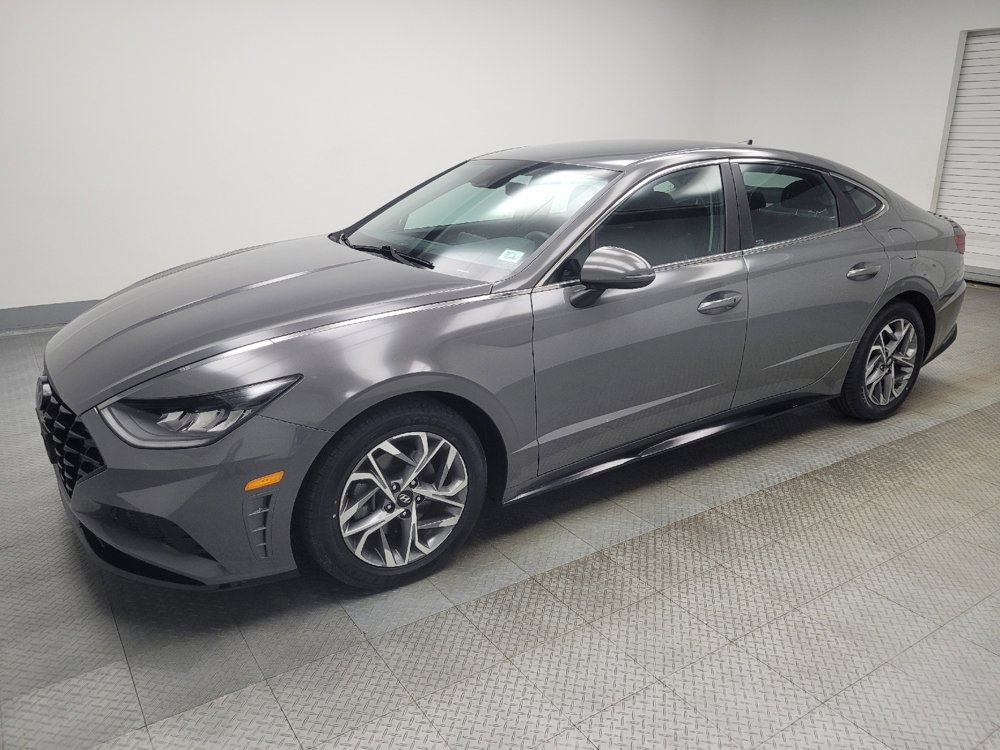 Used 2023 Hyundai Sonata SEL image 2