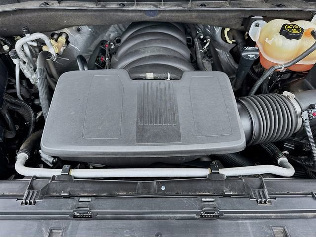 Used 2022 Chevrolet Tahoe Z71 w/ Luxury Package image 33