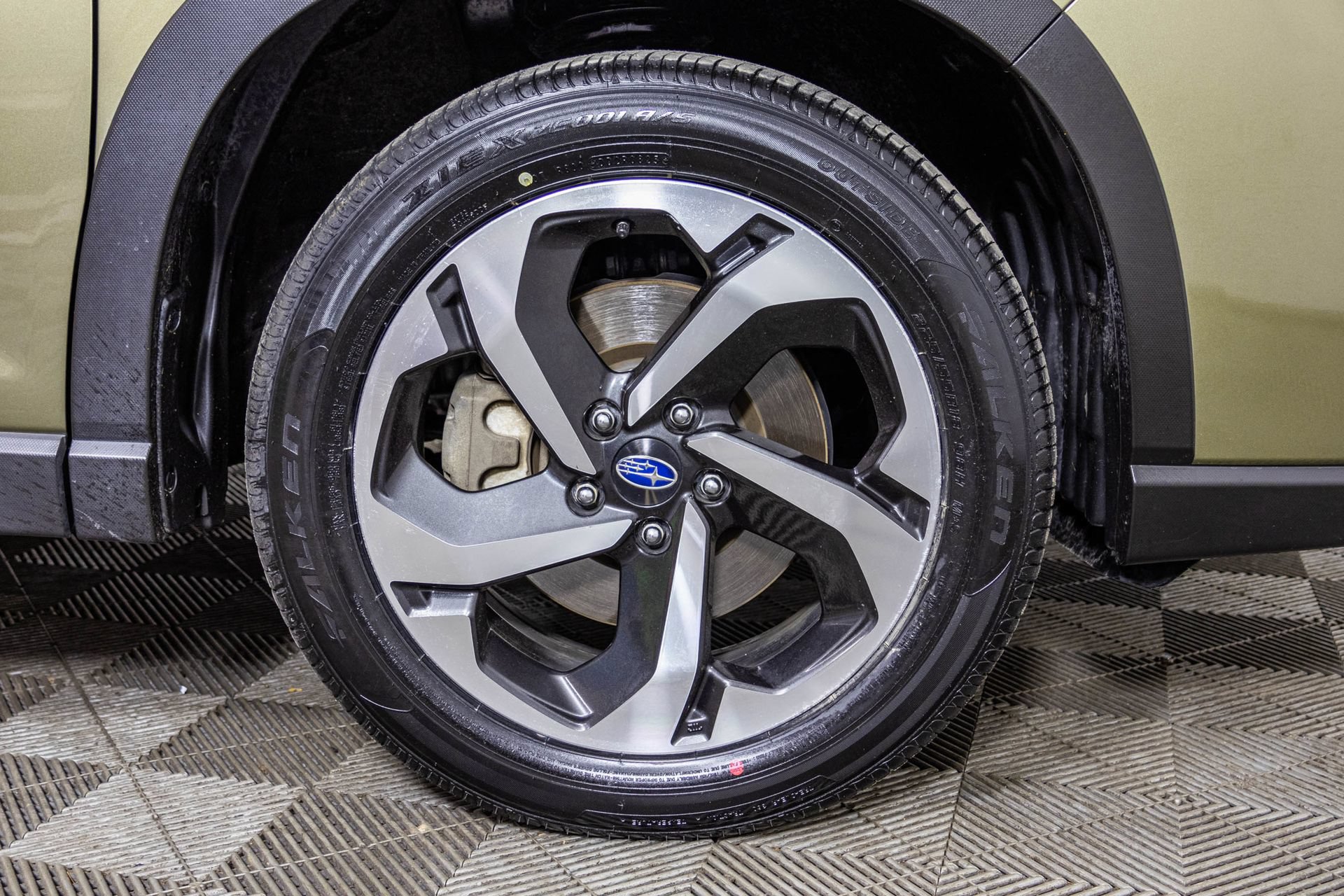 Used 2023 Subaru Forester Touring w/ Popular Package #3 AWD/4WD image 56