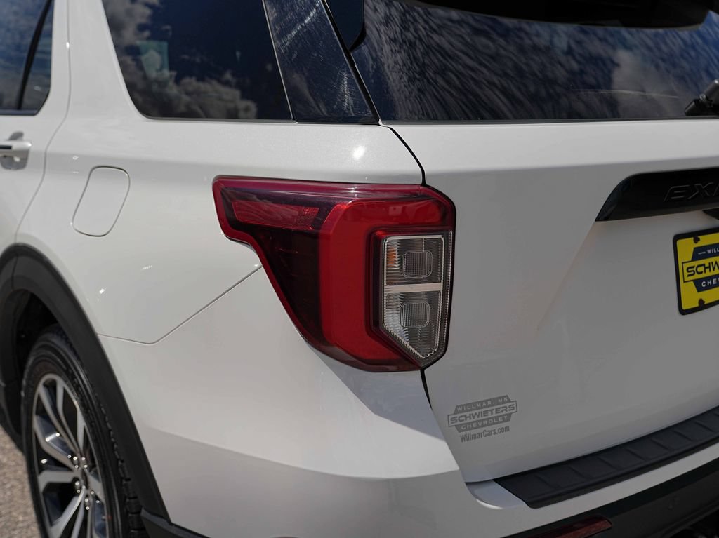 Used 2020 Ford Explorer ST w/ Premium Technology Package AWD/4WD image 9