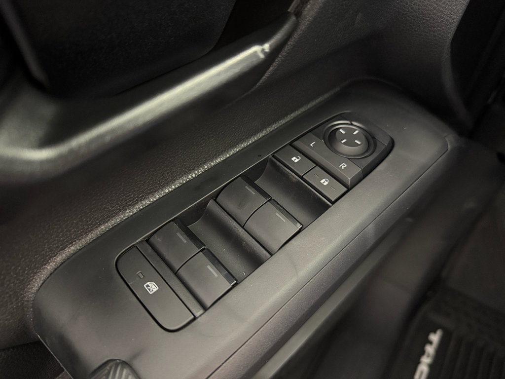 New 2025 Toyota Tacoma SR5 image 19